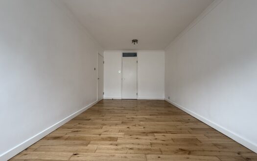 1 Bedroom flat in Oldridge Road, SW12